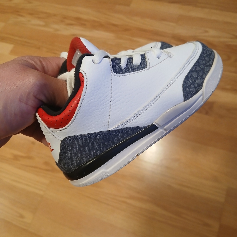 Jordan 3 Retro Fire Red Denim Lifestyle/Toddler Shoes Size 10C Unisex - Picture 1 of 12